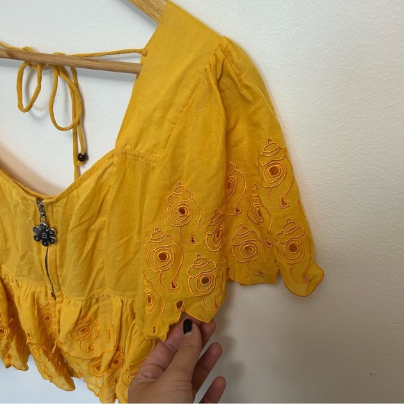 Anthropologie Abacaxi Seashell Embroidery Top Size Medium - Picture 5 of 8